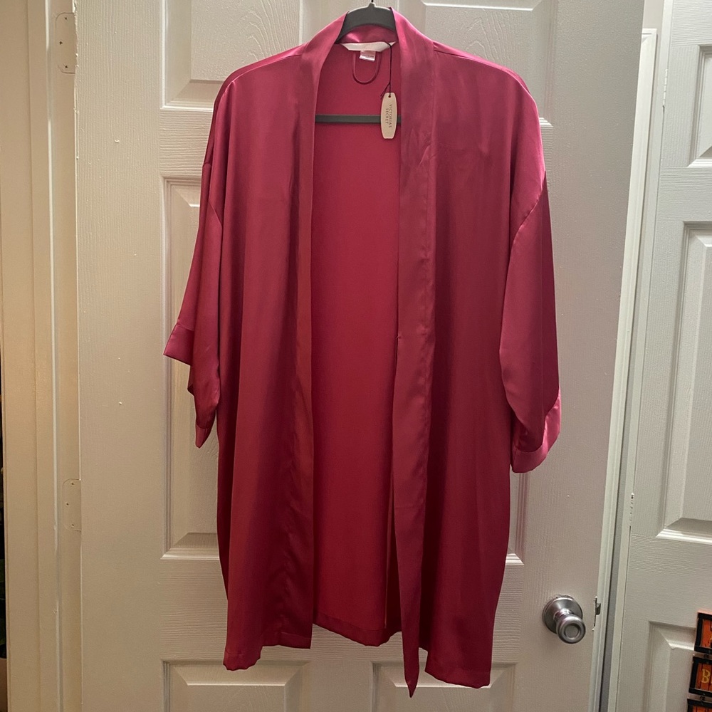 NWT Victoria’s Secret Angels Robe Size M/L - Picture 2 of 11